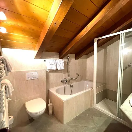 Chesa Grischa Sils Baselgia