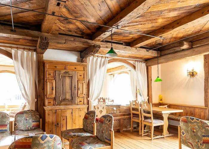 Szálloda Chesa Grischa 3*