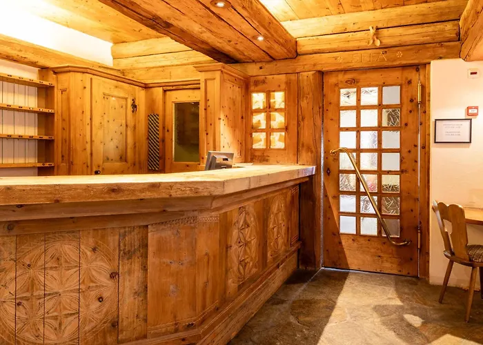 Szálloda Chesa Grischa