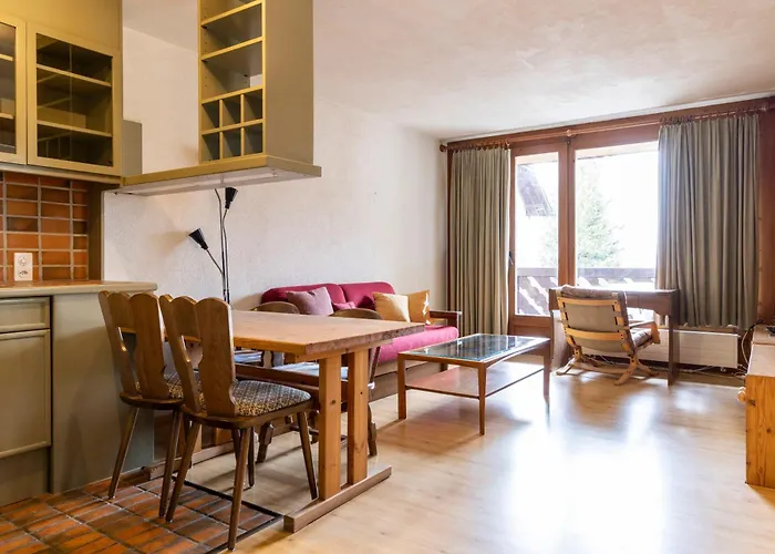 Chesa Grischa Szálloda 3*