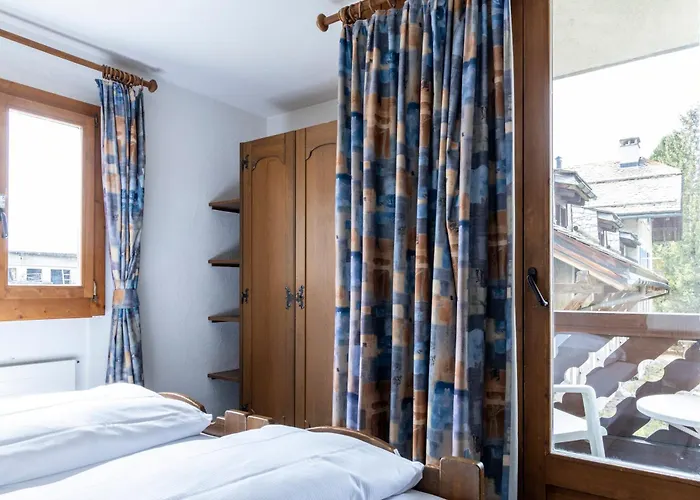 Chesa Grischa Szálloda