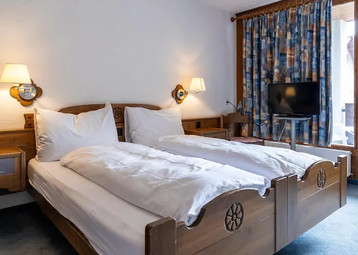 Chesa Grischa Hotel
