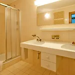 Chesa Grischa 3*