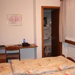 Chesa Grischa 호텔 Sils Baselgia