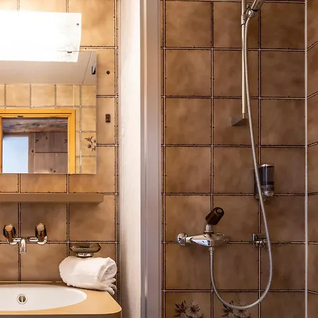 Hotell Chesa Grischa Sils Baselgia